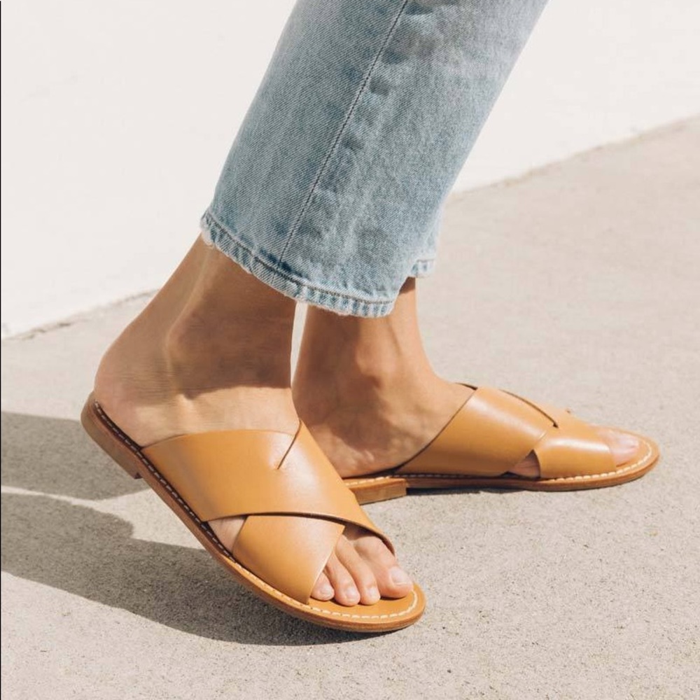 Soludos Paros Tan Leather Slide Sandal